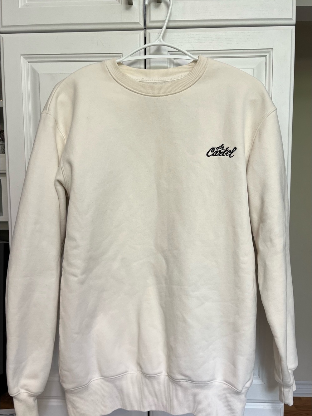 Le Cartel Montreal Embroidered Crewneck Sweatshirt Off-White Cream Size XS
